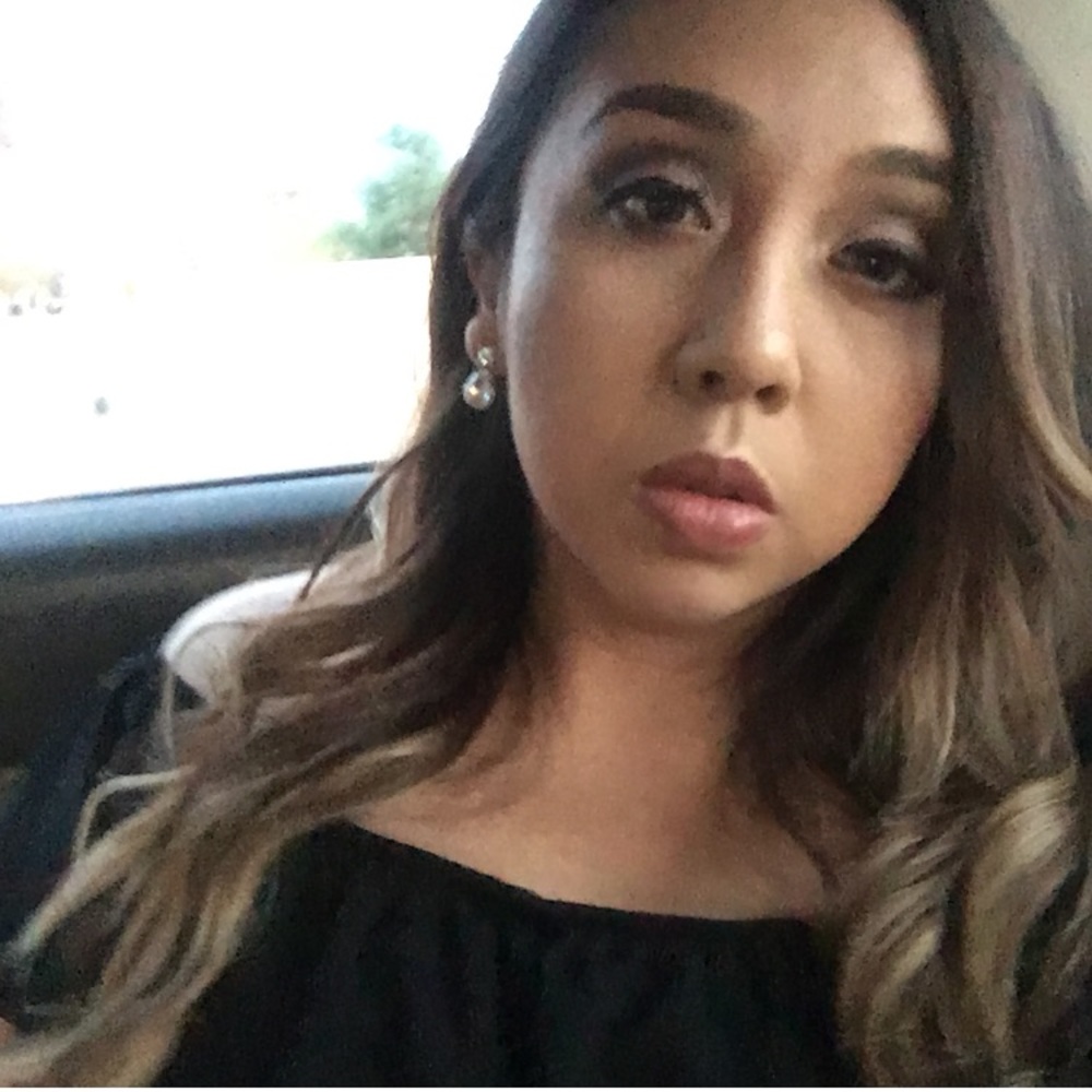 Meet your Posher, Marcela